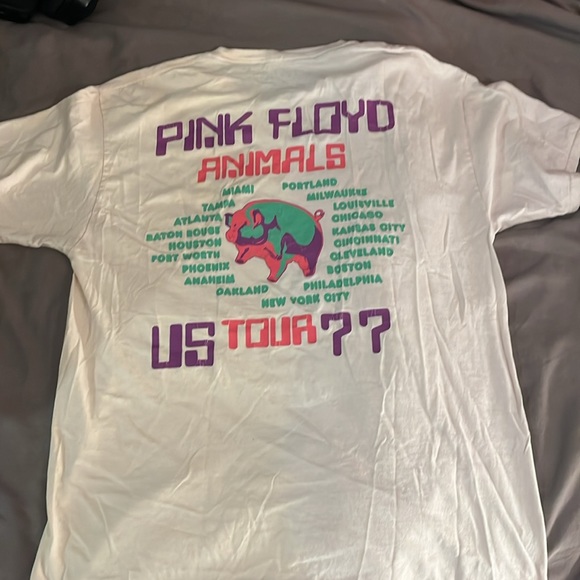 Pink Floyd Animals 1977 Tour Cream T-Shirt - Picture 3 of 3